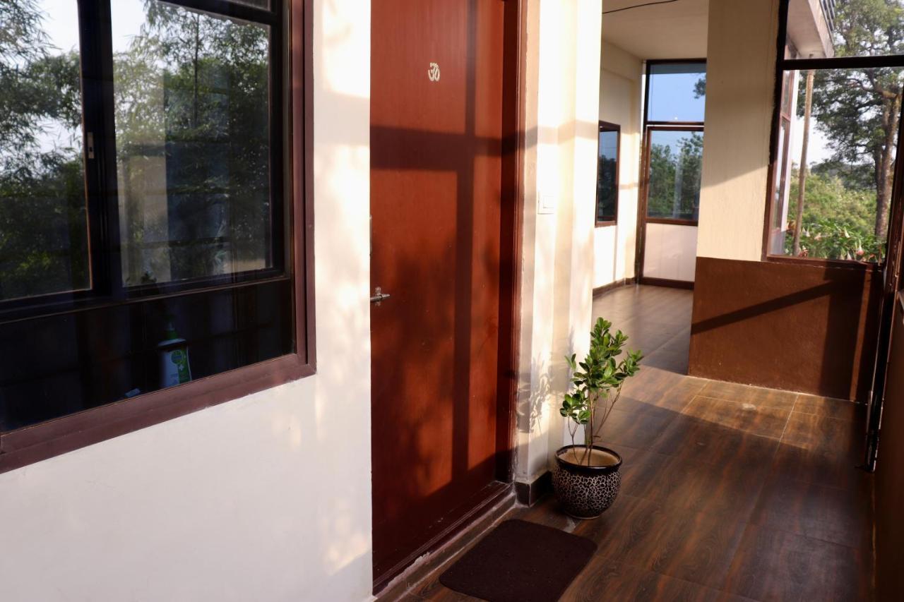 Coorg Nature Breeze Home Stay มาดิเครี ภายนอก รูปภาพ