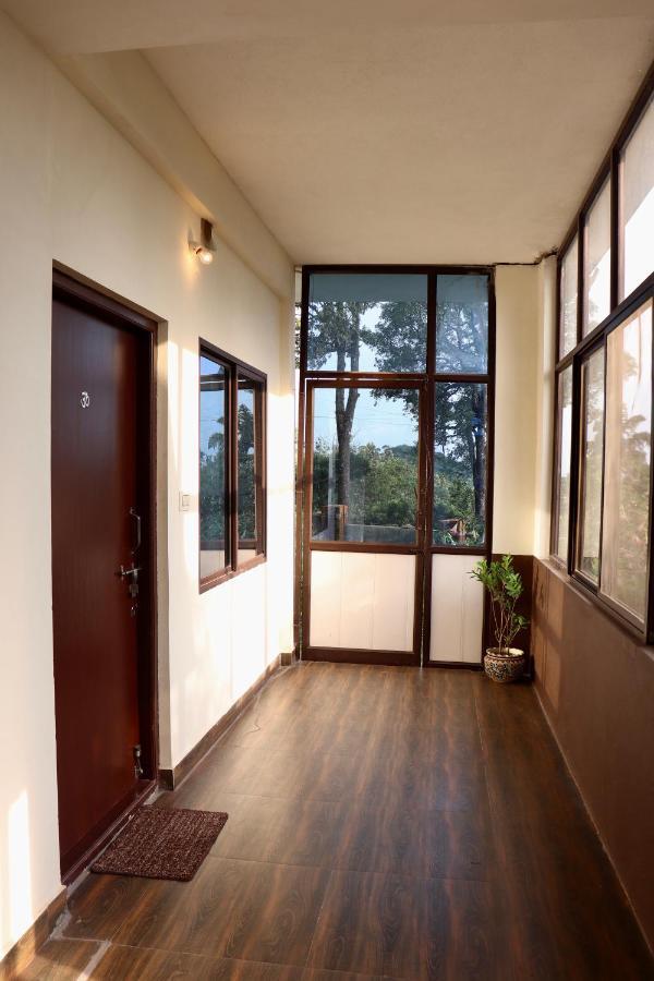 Coorg Nature Breeze Home Stay มาดิเครี ภายนอก รูปภาพ